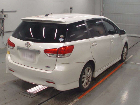 2010 Toyota Wish ZGE20W[1]