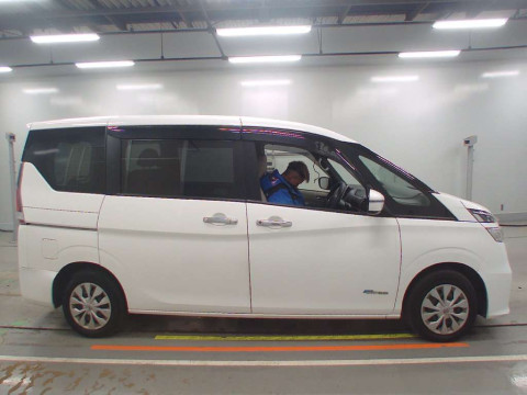 2018 Nissan Serena GC27[2]