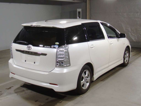 2006 Toyota Wish ZNE10G[1]