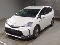 2016 Toyota Prius alpha