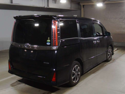 2019 Toyota Noah ZRR80W[1]