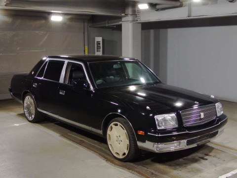 2005 Toyota Century GZG50[2]