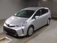 2020 Toyota Prius alpha