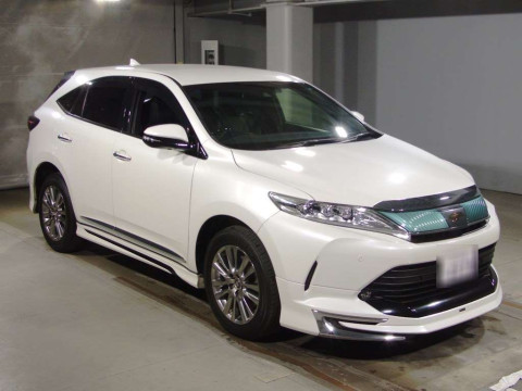 2017 Toyota Harrier ZSU60W[2]