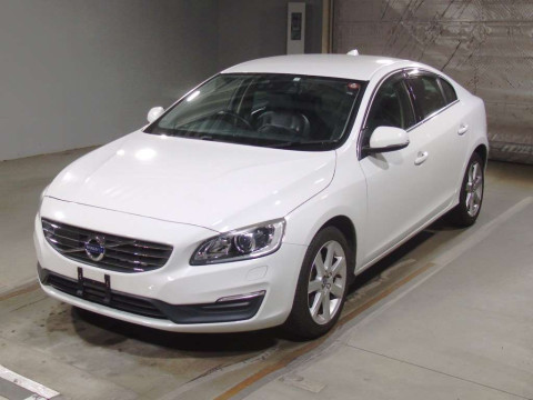 2018 Volvo S60 FD4204T[0]