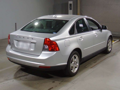 2010 Volvo S40 MB4204S[1]