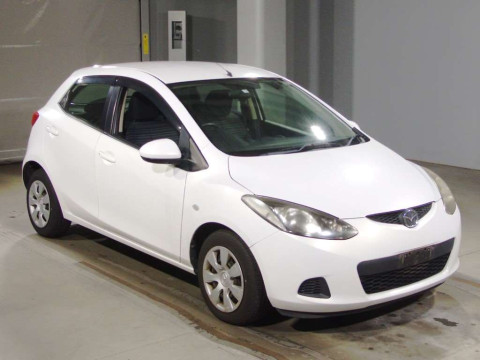 2010 Mazda Demio DE3FS[2]