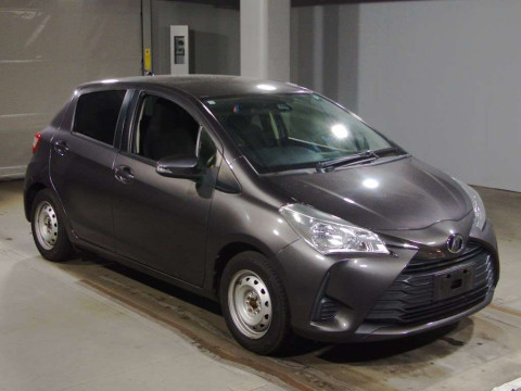 2018 Toyota Vitz KSP130[2]