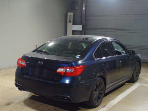 2011 Subaru Legacy B4 BN9[1]