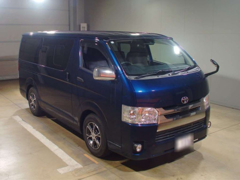 2019 Toyota Regiusace Van TRH200V[2]