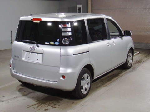 2009 Toyota Sienta NCP81G[1]