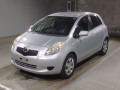 2005 Toyota Vitz