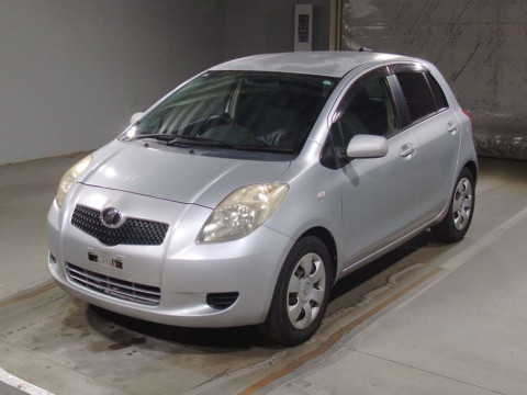 2005 Toyota Vitz SCP90[0]