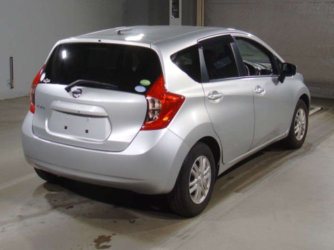 2015 Nissan Note E12[1]