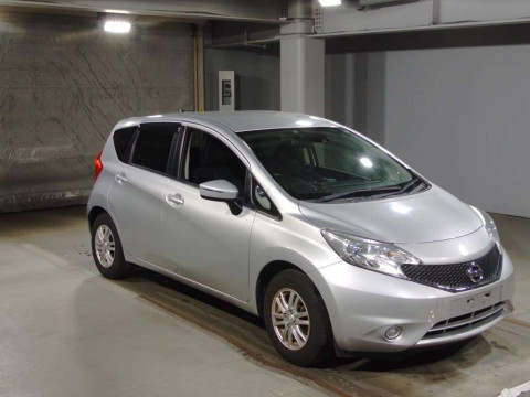 2015 Nissan Note E12[2]