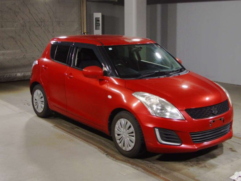 2014 Suzuki Swift ZC72S[2]