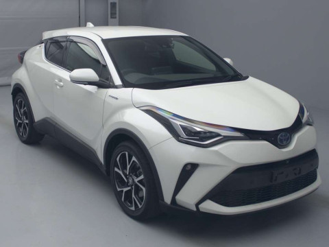 2020 Toyota C-HR ZYX11[2]