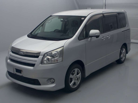 2008 Toyota Noah ZRR70W[0]