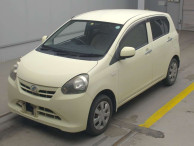 2012 Daihatsu Mira es