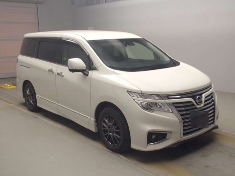 2020 Nissan Elgrand TE52[2]