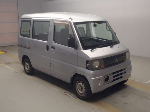 2009 Mitsubishi Minicab Van U61V[2]