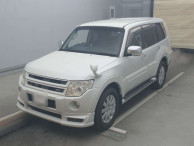 2006 Mitsubishi Pajero