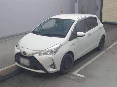 2019 Toyota Vitz NHP130[0]