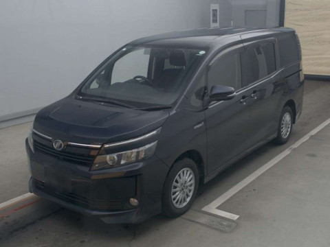 2015 Toyota Voxy ZWR80G[0]