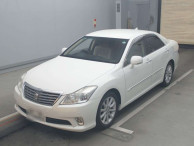 2010 Toyota Crown