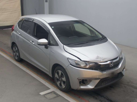 2016 Honda Fit Hybrid GP5[2]