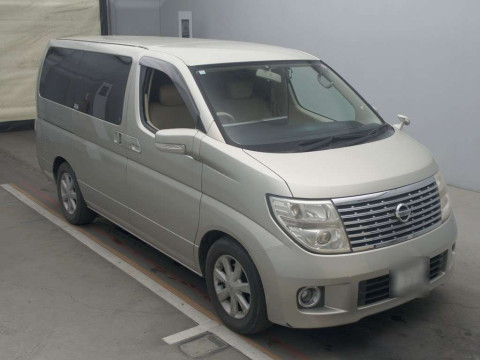 2008 Nissan Elgrand ME51[2]