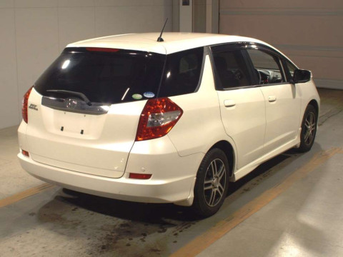 2012 Honda Fit Shuttle GG7[1]