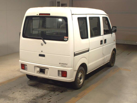 2010 Suzuki Every DA64V[1]