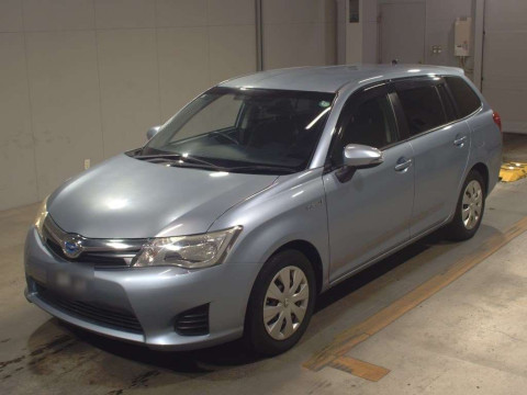 2013 Toyota Corolla Fielder NKE165G[0]