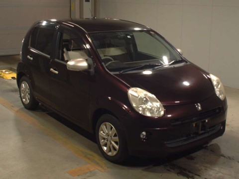 2010 Toyota Passo NGC30[2]