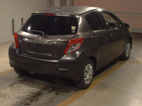 2012 Toyota Vitz KSP130[1]