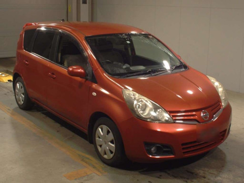 2010 Nissan Note E11[2]