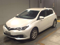 2016 Toyota Auris