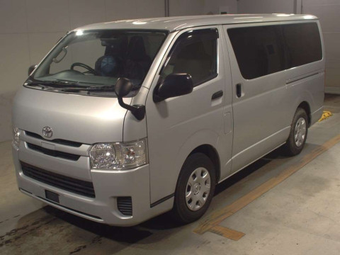 2020 Toyota Hiace Van GDH201V[0]