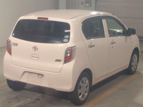 2012 Toyota Pixis Epoch LA300A[1]