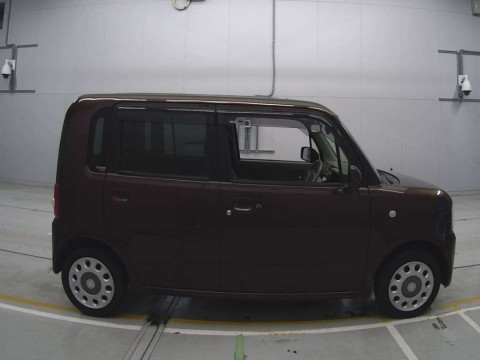 2014 Daihatsu Move Conte L575S[2]