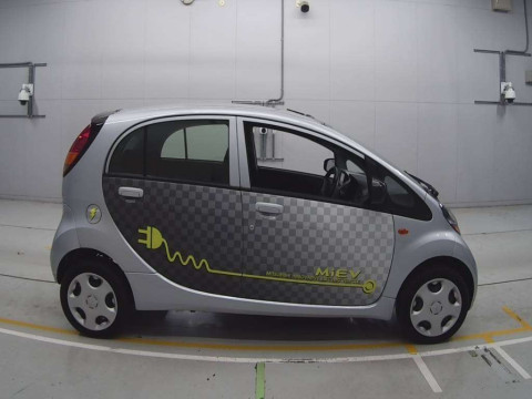 2012 Mitsubishi I-Miev HA3W[2]