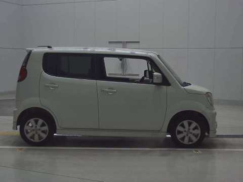 2012 Nissan Moco MG33S[2]