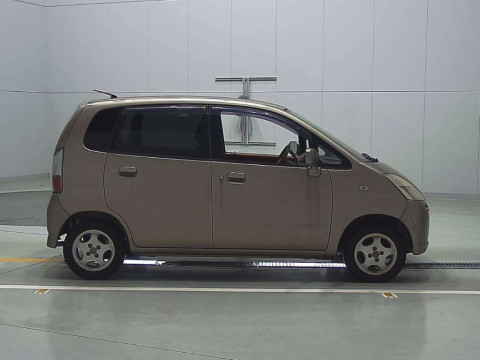 2004 Suzuki MR Wagon MF21S[2]