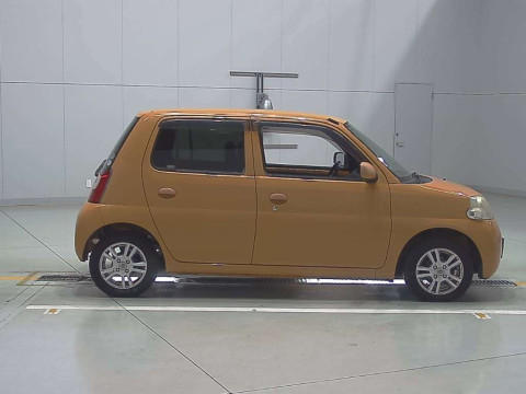 2008 Daihatsu Esse L235S[2]