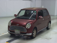 2005 Daihatsu Miragino