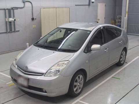 2004 Toyota Prius NHW20[0]