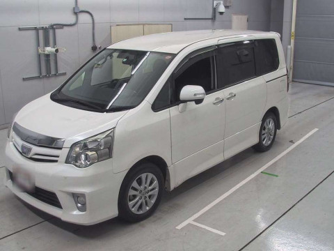 2012 Toyota Noah ZRR70W[0]