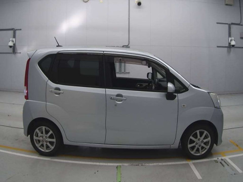 2016 Daihatsu Move LA150S[2]