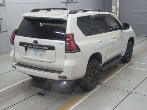 2022 Toyota Land Cruiser Prado TRJ150W[1]